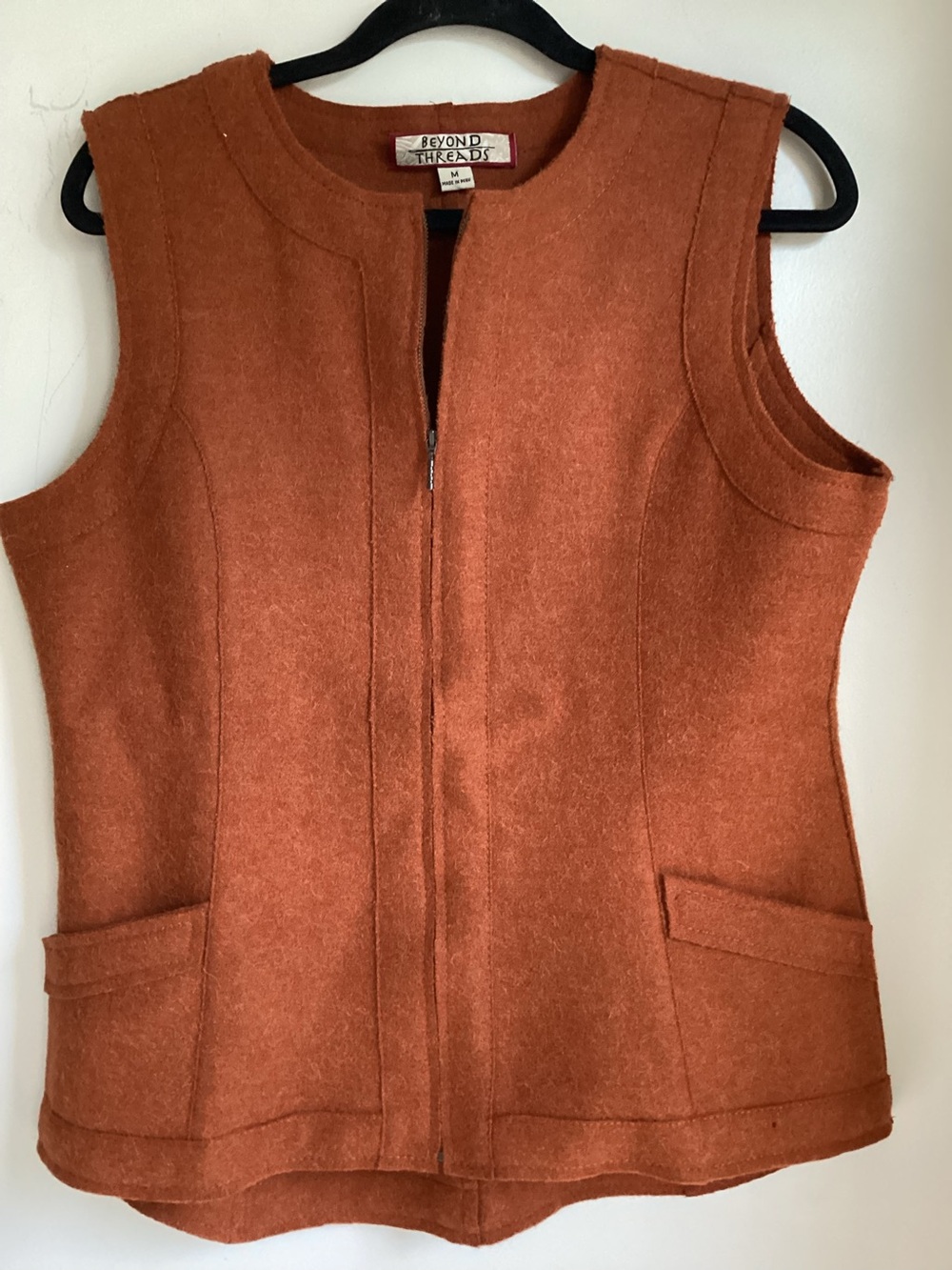 Beyond Threads Alpaca WoolVest Medium Rust Orange Boiled Wool Layering Pockets